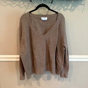 OLD NAVY Neutral V-neck Sweater